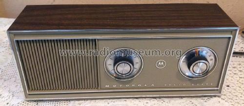 AM Transistor Radio XT22FW; Motorola Inc. ex (ID = 2854549) Radio