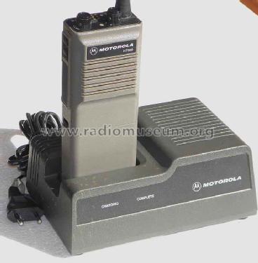 Battery Charger ELN1040B; Motorola Inc. ex (ID = 1714158) Aliment.