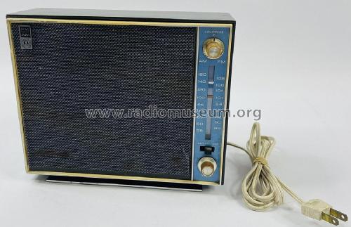 FM/AM Solid State TT26DE; Motorola Inc. ex (ID = 2840848) Radio