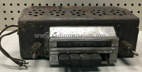 International IL5TCA ; Motorola Inc. ex (ID = 2722820) Car Radio