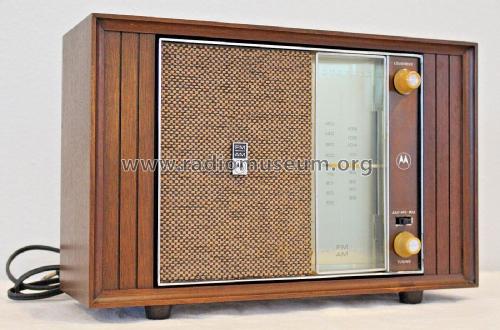 Solid State AM FM TT28DW; Motorola Inc. ex (ID = 2895695) Radio