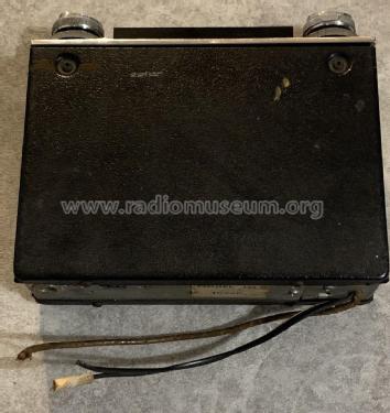 124; Motorola; London (ID = 3014933) Car Radio