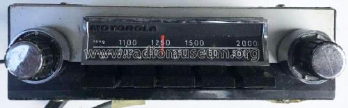 727; Motorola; London (ID = 2410538) Car Radio