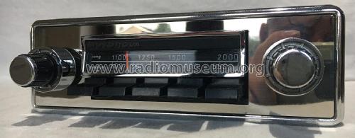 727; Motorola; London (ID = 2861920) Car Radio