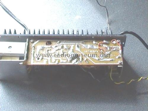 828; Motorola; London (ID = 1831077) Car Radio