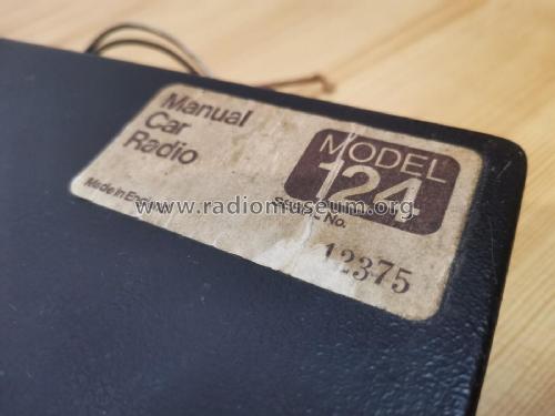 124; Motorola; London (ID = 2832392) Car Radio