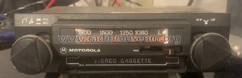 Combined Radio/Cassette 701; Motorola; London (ID = 2861782) Car Radio