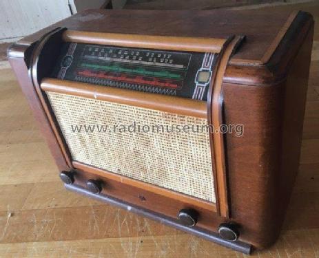 736; Mullard NZ, C. & A. (ID = 2796540) Radio