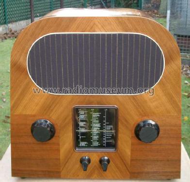 D46 Table model; Murphy Radio Ltd.; (ID = 1099783) Radio