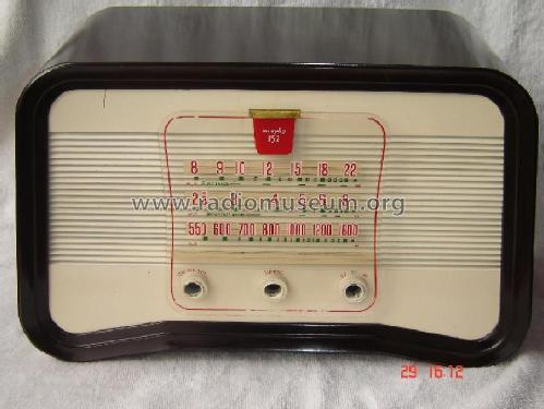 TA152; Murphy Radio Ltd.; (ID = 140779) Radio