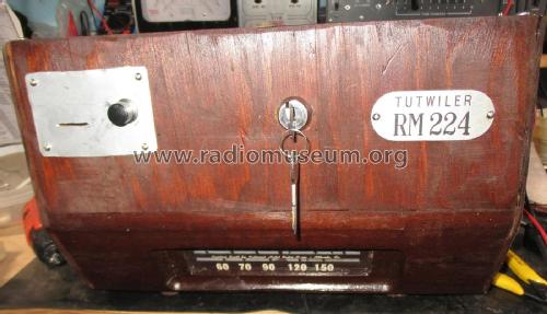 Coin Operated Hotel Radio Unknown 1; National Hotel Radio (ID = 3043241) Radio