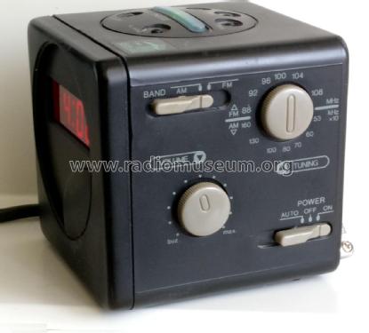 AM/FM Clock Radio Matho 20; Nestler-matho GmbH & (ID = 2289828) Radio