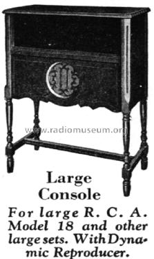 Large console ; Newcombe-Hawley; St. (ID = 1802979) Parlante