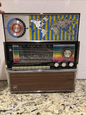 Sterling Solid State 10 Band Tune in the World PR-100 ; Nordmende, (ID = 2877731) Radio