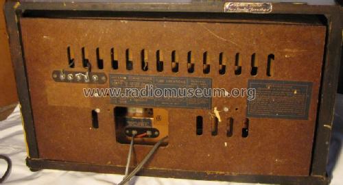 1556 ; Northern Electric Co (ID = 1522933) Radio