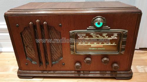 832 ; Northern Electric Co (ID = 2829817) Radio