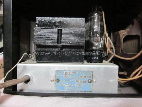 Glamis 320 ; Northern Electric Co (ID = 3064821) Radio