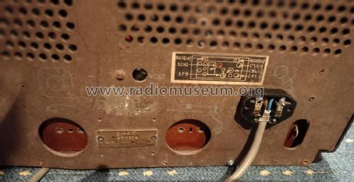 Aristona H136U; NSF Nederlandsche (ID = 3058829) Radio