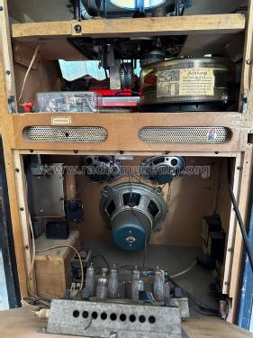 Fanfare - Juke Box F100ST; NSM (ID = 3055243) Enrég.-R