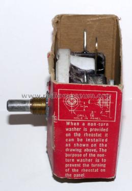 Rheostat - Potentiometer No. 0331 Series A; Ohmite Manufacturing (ID = 2223633) Bauteil