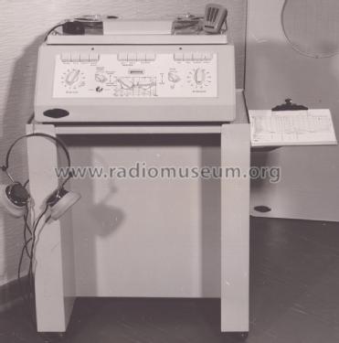 Sprach-Audiometer Beoton Modell V; Ollmann, Bruno / (ID = 2923629) Medicine