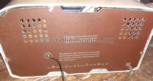 7-421V ; Olympic Radio & (ID = 2446843) Radio