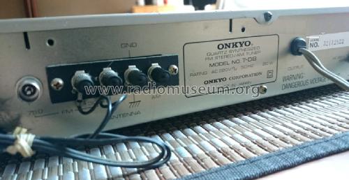 Quartz Synthesized FM Stereo / AM Tuner T-08; Onkyo, Osaka Denki (ID = 1972267) Radio