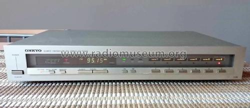 Quartz Synthesized FM Stereo / AM Tuner T-08; Onkyo, Osaka Denki (ID = 1972270) Radio