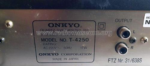 Integra Quartz Synthesized FM Stereo / AM Tuner T-4250; Onkyo, Osaka Denki (ID = 2812879) Radio