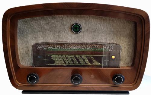 332; Orion; Budapest (ID = 3137679) Radio