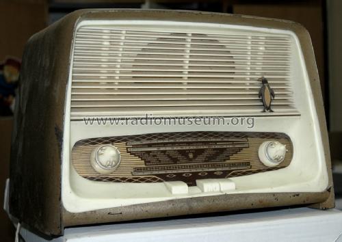 AR312; Orion; Budapest (ID = 640897) Radio