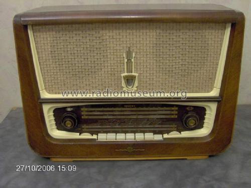 AR602F 010 Radio Orion; Budapest, build 1956–1958, 7 pictures ...