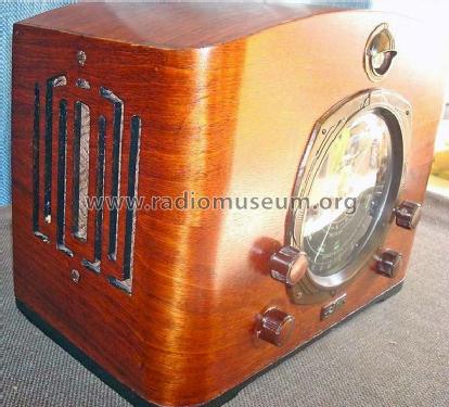37-6322 ; Pacific Radio Corp.; (ID = 996672) Radio
