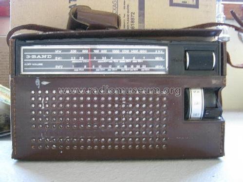 3 Band 8 Transistor R-306; Panasonic, (ID = 1614559) Radio