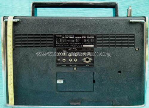 FM-AM 6-Band Radio RF-3000 Radio Panasonic, Matsushita, National ナショナ  |Radiomuseum.org