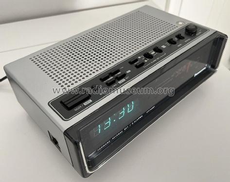 FM/AM Electronic Readout Digital Clock Radio RC-95LBE; Panasonic, (ID = 2908975) Radio