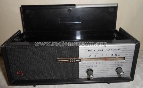 R-8 Radio Panasonic, Matsushita, National ナショナル also tubes 