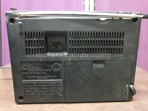 RF-565 Radio Panasonic, Matsushita, National ナショナル also tubes;, build ...