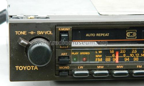 Toyota 5181 Stereo Car Cassette Radio 86120-17090 Ref.No. CQ-RT022A; Panasonic, (ID = 2872529) Car Radio