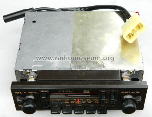 Toyota 5181 Stereo Car Cassette Radio 86120-17090 Ref.No. CQ-RT022A; Panasonic, (ID = 2872532) Car Radio