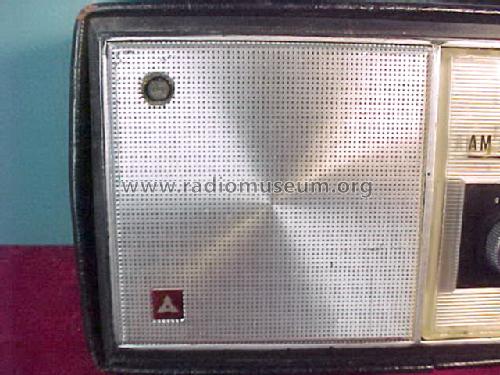 1 Band 9 Transistor Portable Radio R-109; Panasonic, (ID = 1526229) Radio