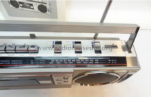 FM-AM-FM Stereo Radio Cassette Recorder RX-F4; Panasonic, (ID = 1218936) Radio