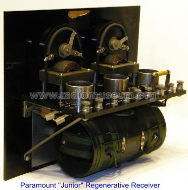 Regenerative Radio Receiver Junior; Paramount Radio Co. (ID = 1263891) Radio