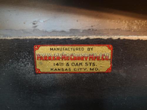 Parmak Grand ; Parker McCrory Mfg. (ID = 3035553) Radio