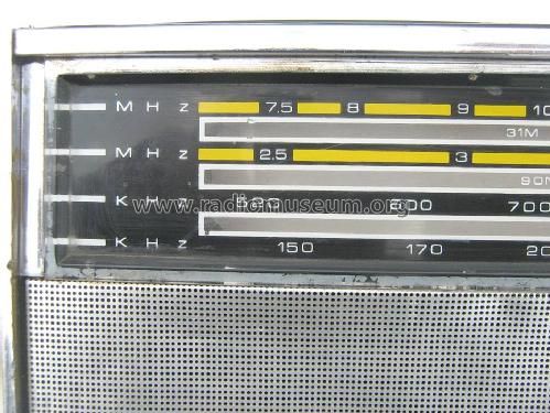 4 Band Solid State Radio 9L-786LD; Pars Electric (ID = 1600425) Radio