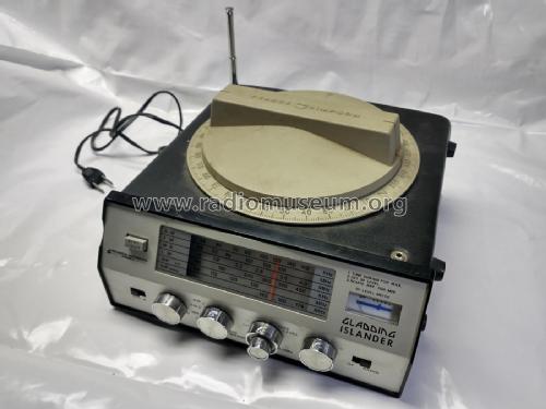 Gladding Islander Japan 217; Pearce-Simpson, Inc. (ID = 2603376) Radio