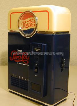 Pepsi Cola AM/FM Radio Vendor 2544; Pepsi Cola Company, (ID = 1449635) Radio