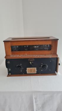 Radio-Secteur Universel Vitrine ; Péricaud, G. et A. P (ID = 2848478) Radio