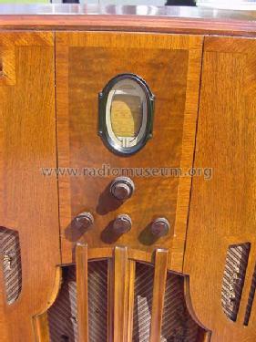 116X ; Philco, Philadelphia (ID = 503402) Radio