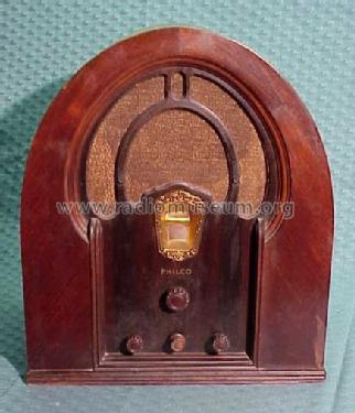 18B ; Philco, Philadelphia (ID = 557960) Radio